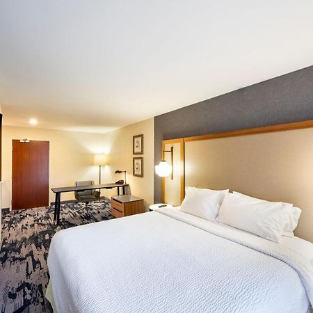 Fairfield Inn & Suites By Marriott St Louis Chesterfield Court House Buitenkant foto