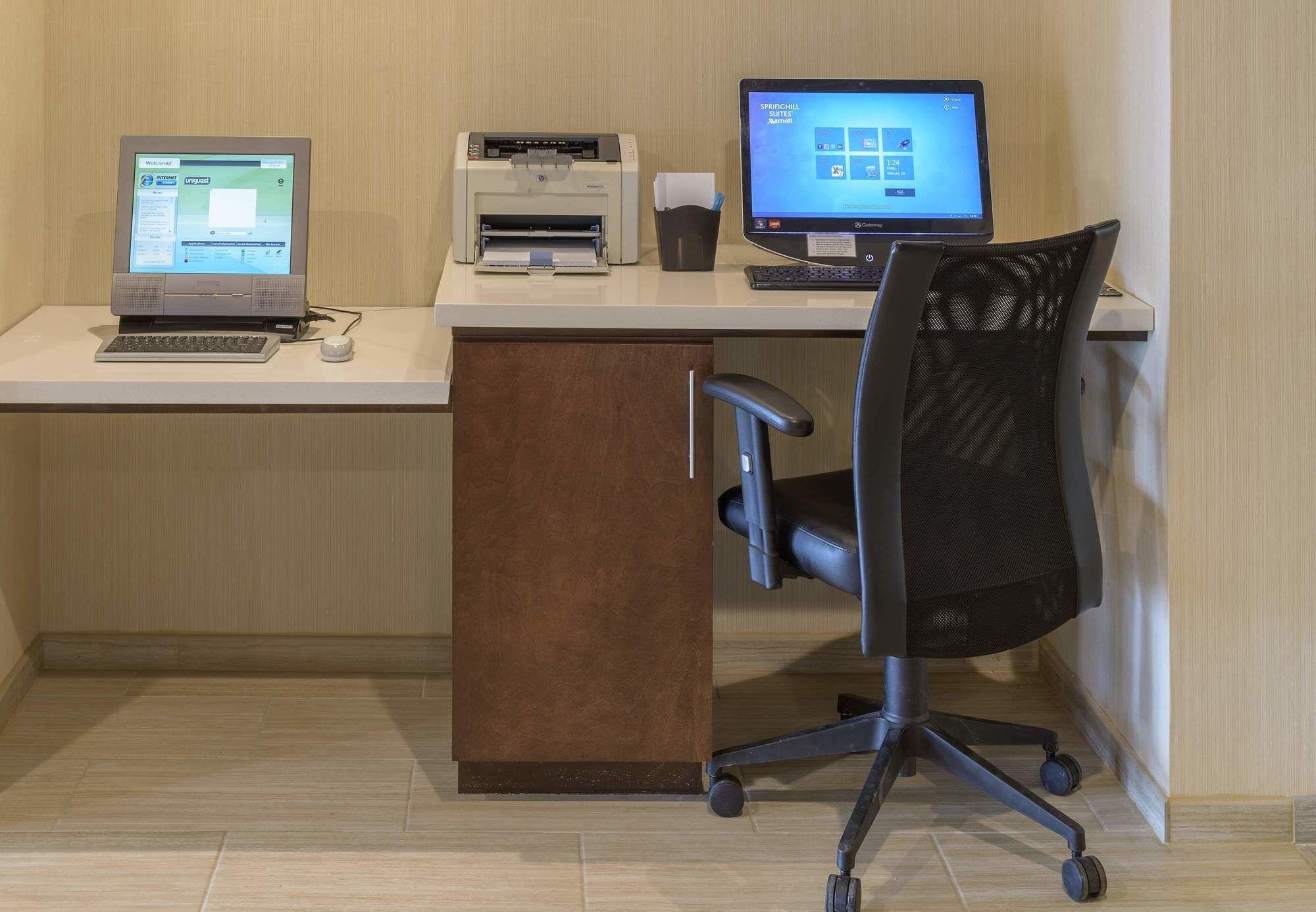 Fairfield Inn & Suites By Marriott St Louis Chesterfield Court House Buitenkant foto