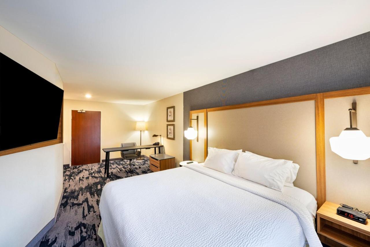 Fairfield Inn & Suites By Marriott St Louis Chesterfield Court House Buitenkant foto