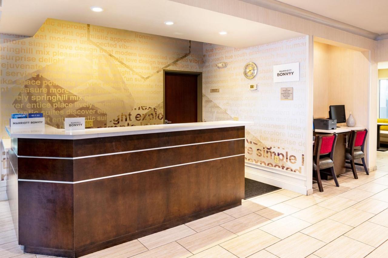 Fairfield Inn & Suites By Marriott St Louis Chesterfield Court House Buitenkant foto